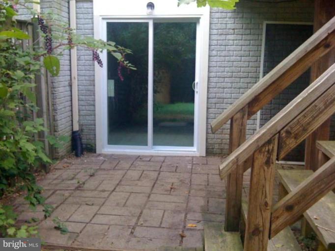 13671 Cedar Creek Ln Property Photo 4