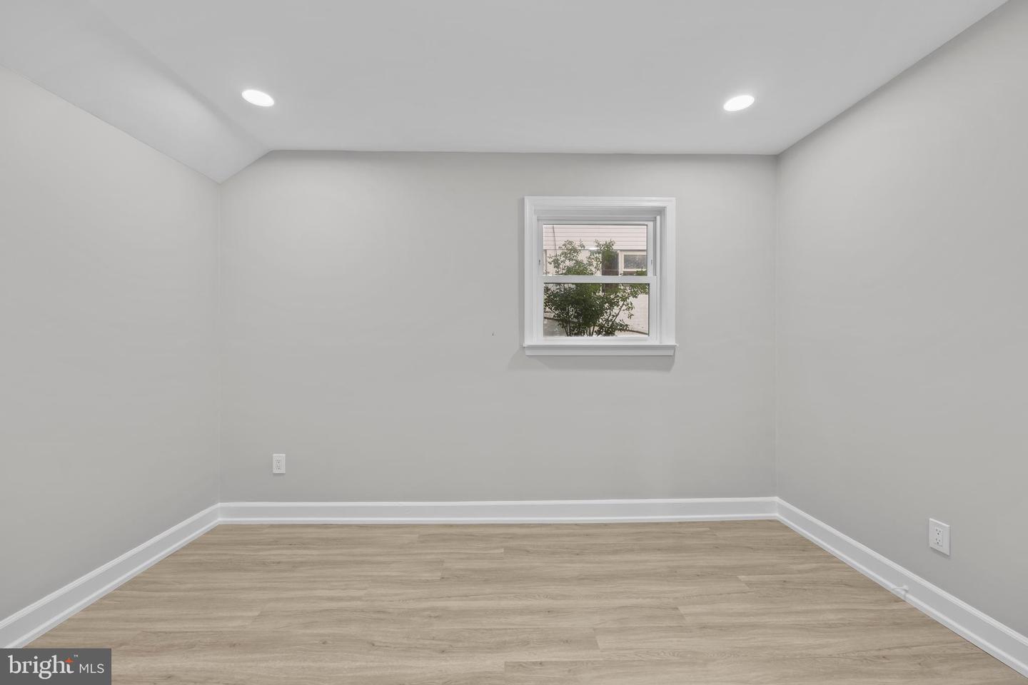 12717 Holdridge Rd Property Photo 32