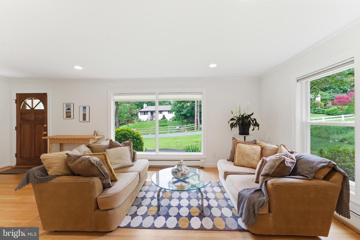 2100 Edgewater Pkwy Property Photo 6