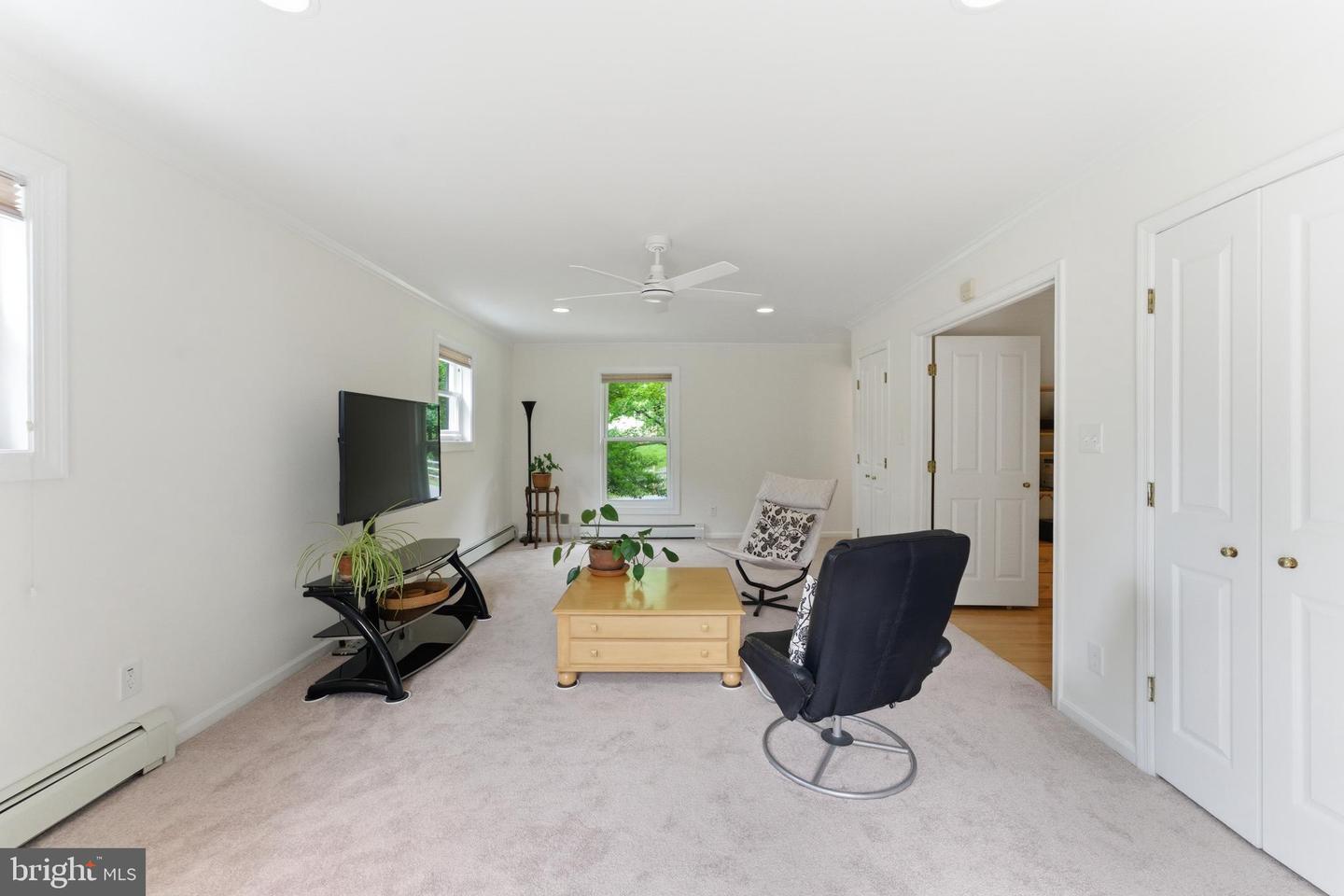 2100 Edgewater Pkwy Property Photo 17