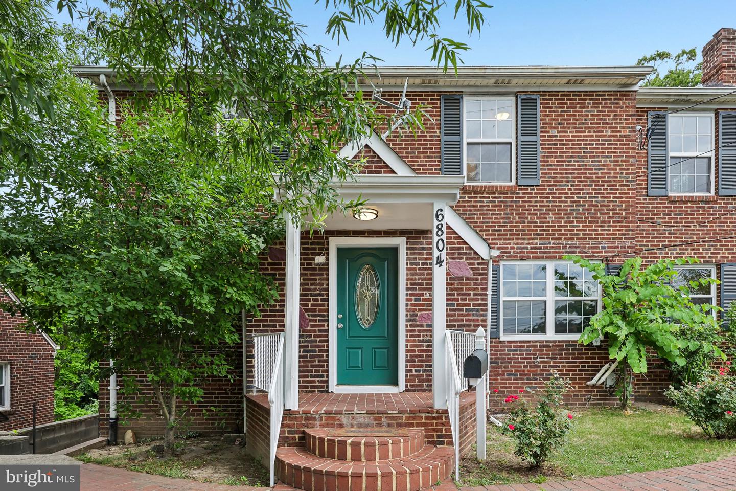 6804 New Hampshire Ave Property Photo 2