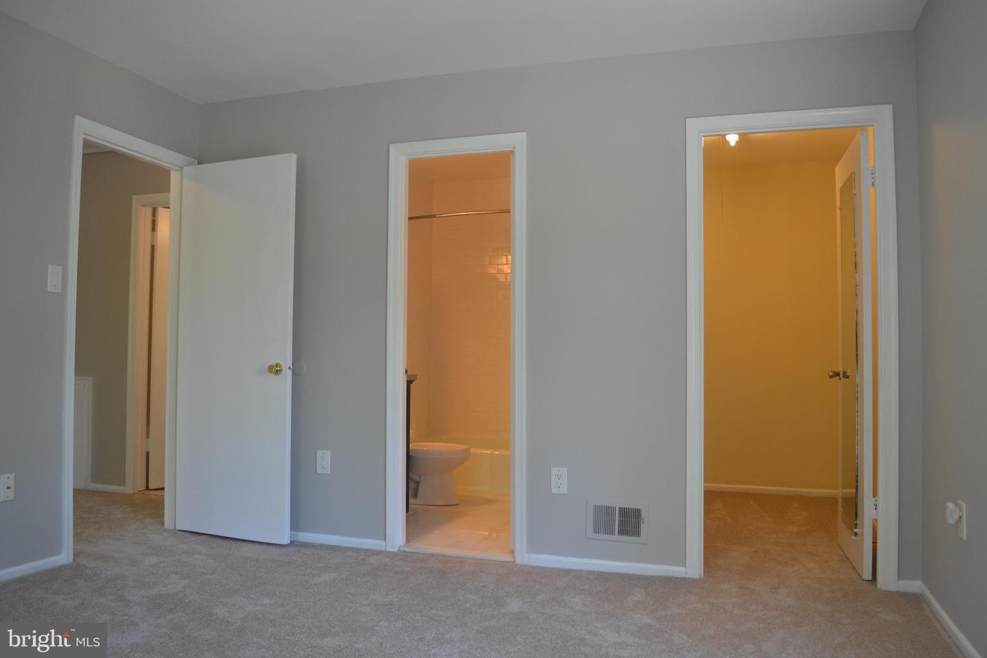 1 Ingleside Ct Property Photo 10