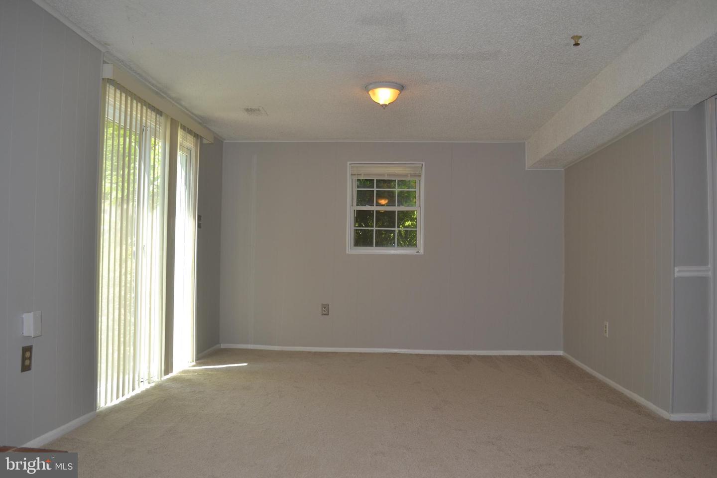 1 Ingleside Ct Property Photo 19