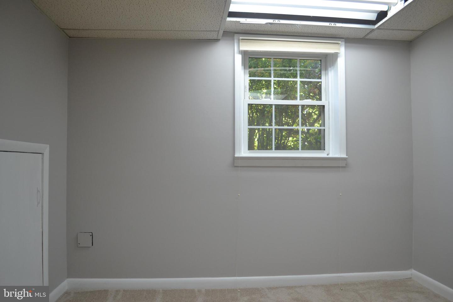 1 Ingleside Ct Property Photo 21