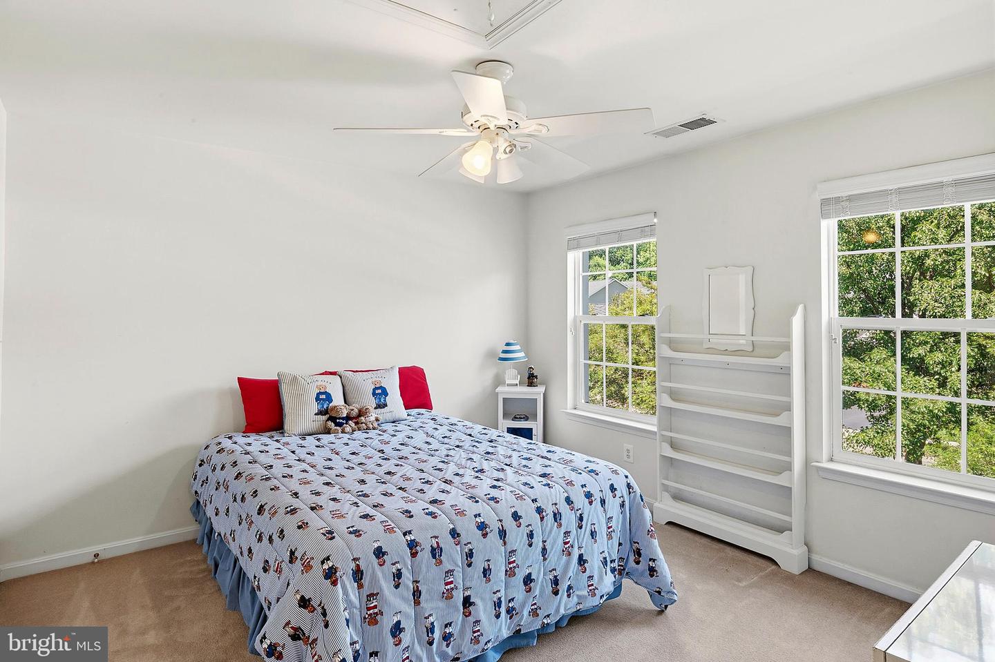 18522 Rushbrooke Dr Property Photo 38