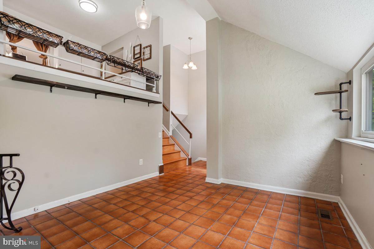 20526 Summersong Ln Property Photo 9