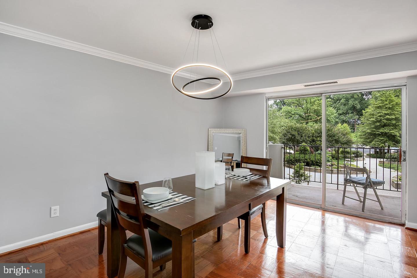 9039 Sligo Creek Pkwy #205 Property Photo 7