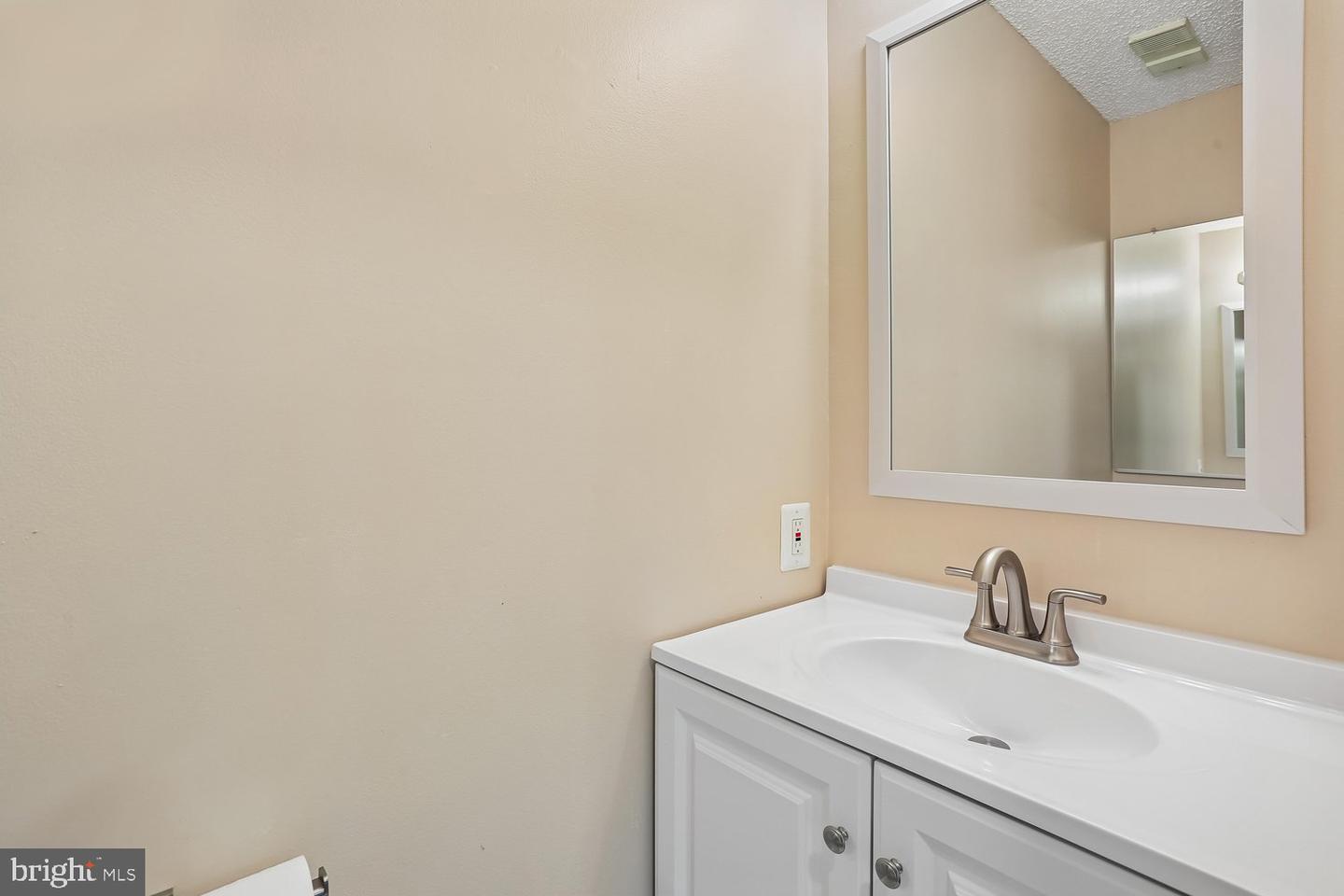 19322 Liberty Heights Ln Property Photo 19