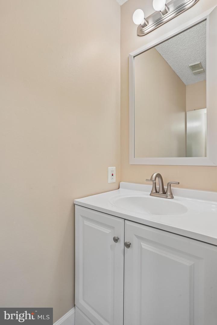 19322 Liberty Heights Ln Property Photo 20