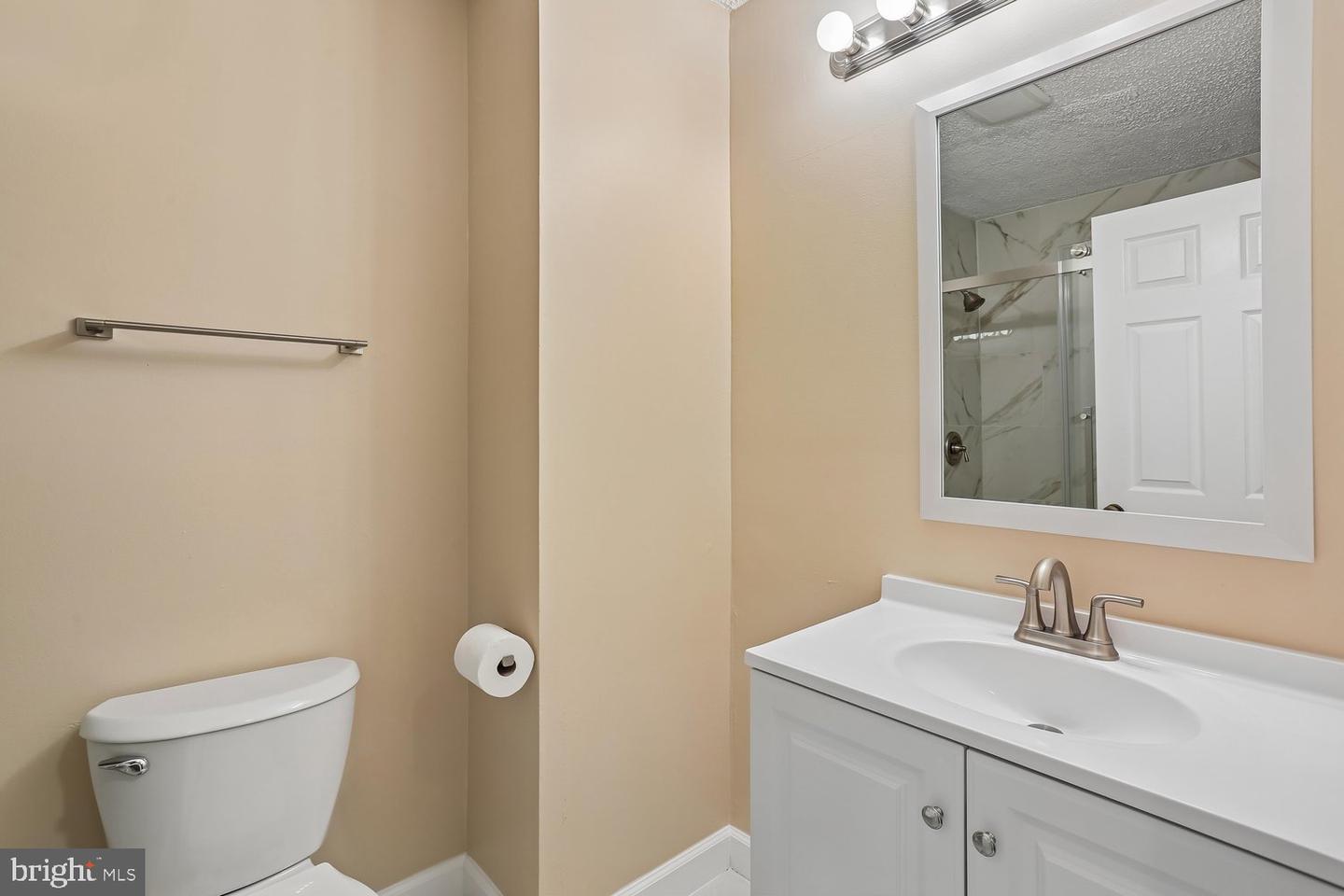 19322 Liberty Heights Ln Property Photo 39