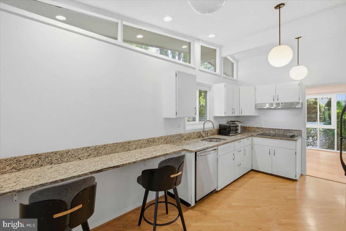 6614 Melody Ln Property Photo 26