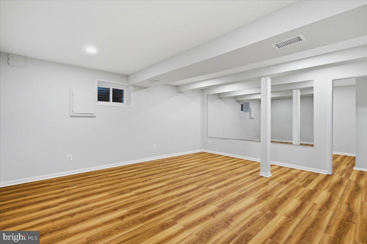 6614 Melody Ln Property Photo 54