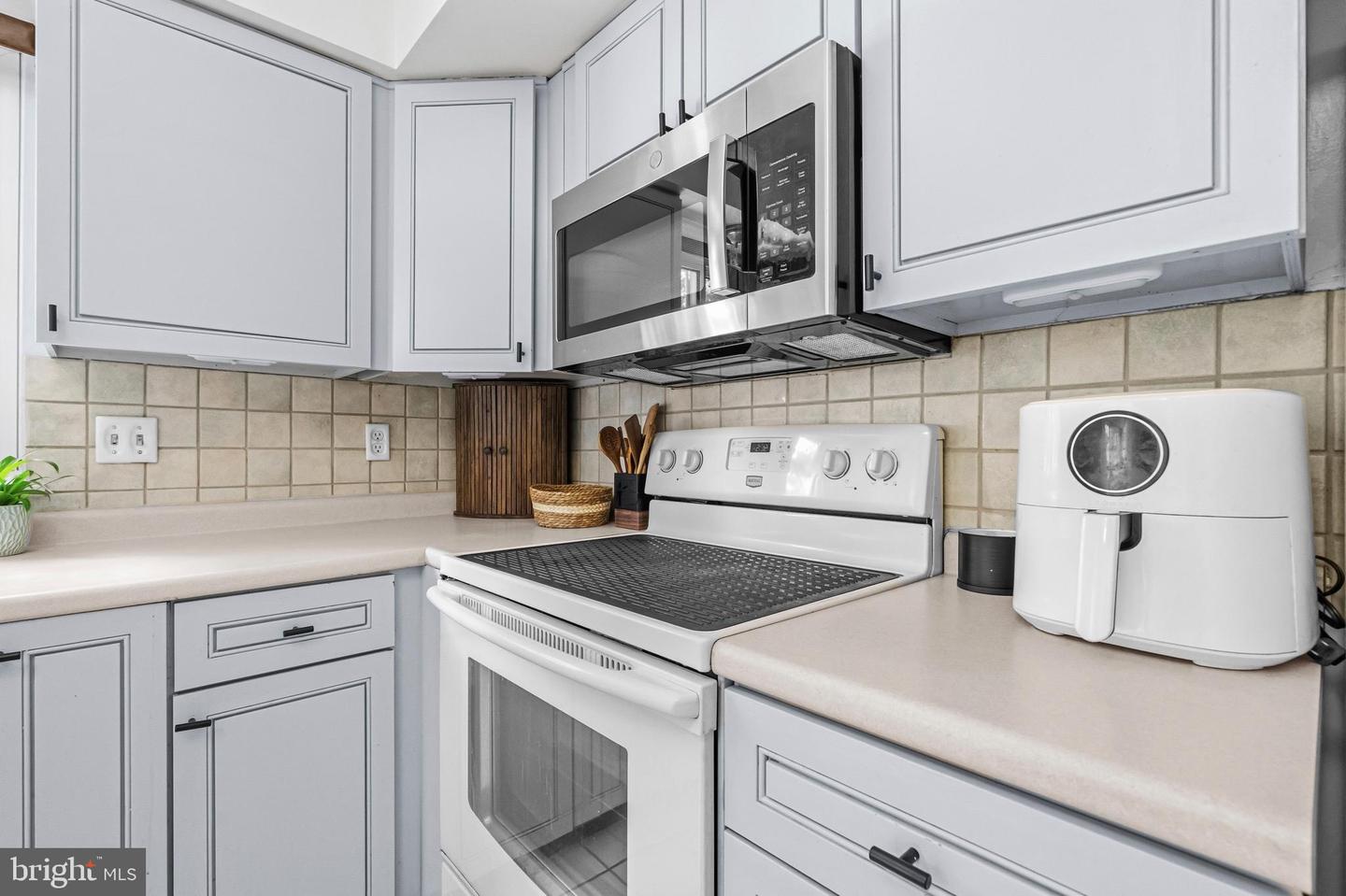 13013 Open Hearth Way Property Photo 9