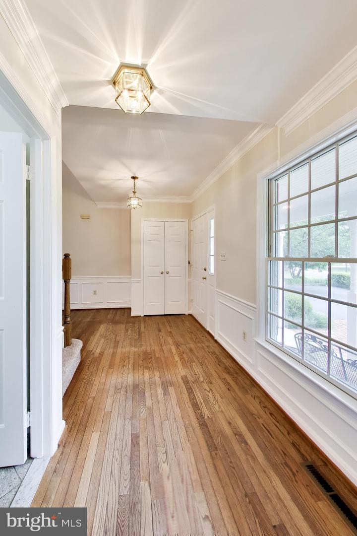 17105 Macduff Ave Property Photo 9