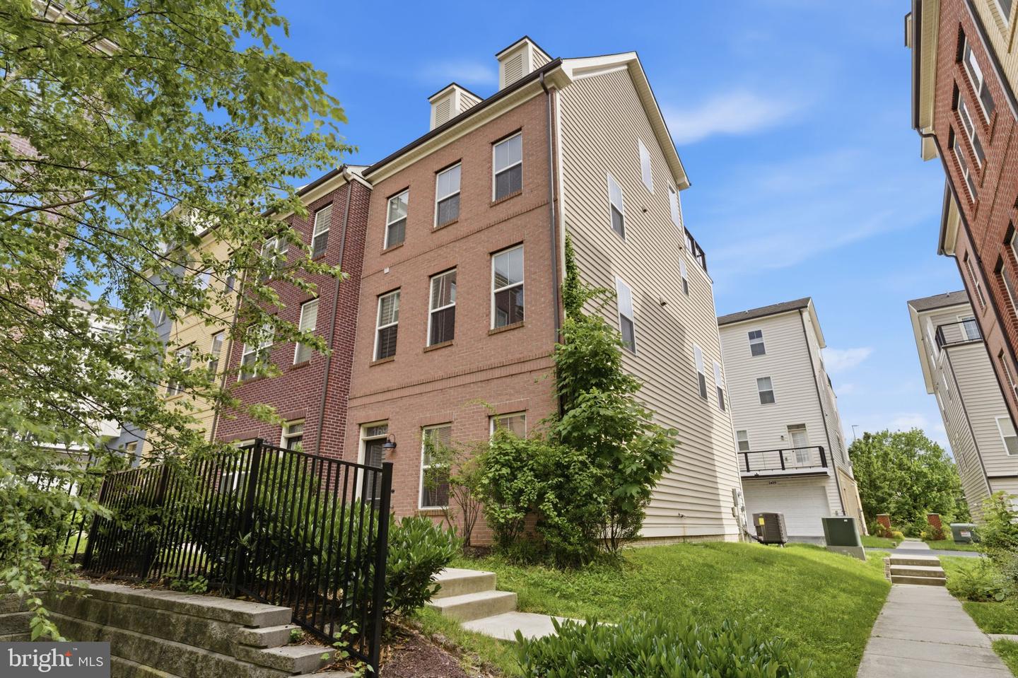 169 Kandinsky Loop Property Photo 1