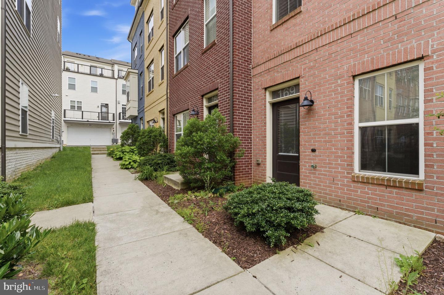 169 Kandinsky Loop Property Photo 4