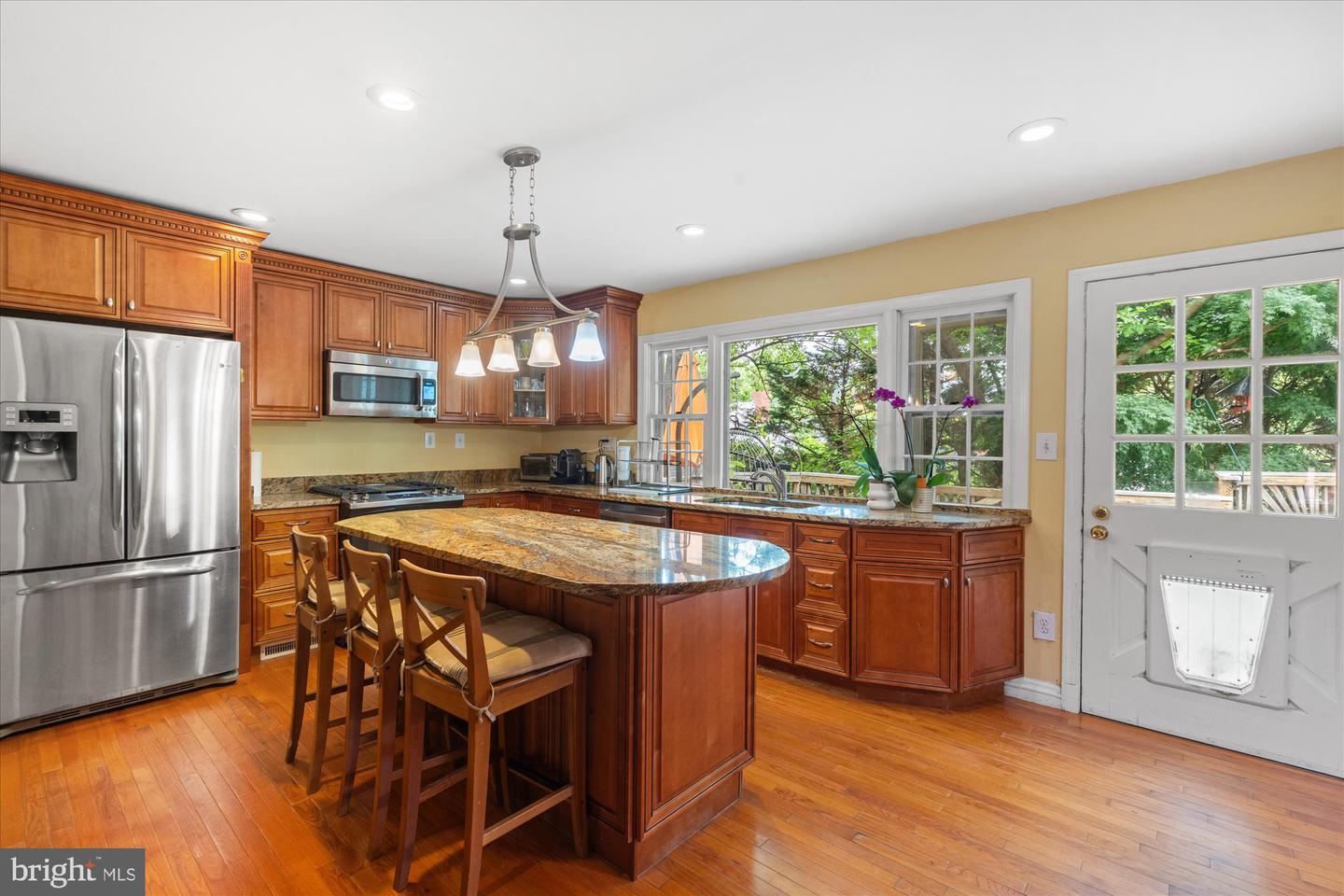 4613 Langdrum Ln Property Photo 12