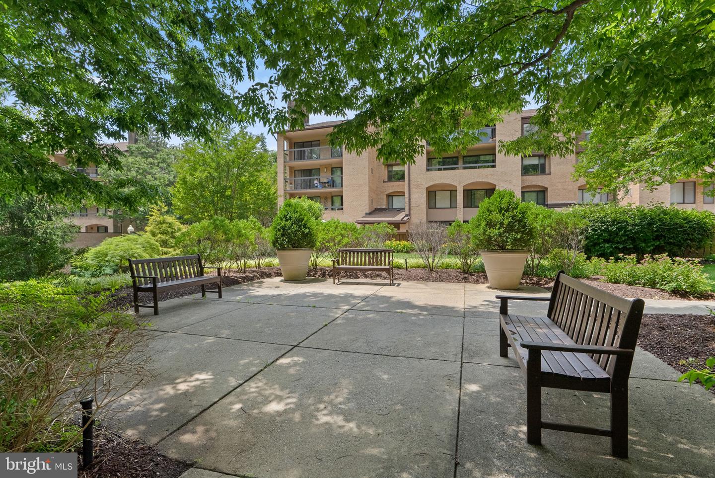 11420 Strand Dr #r-010 Property Photo 42