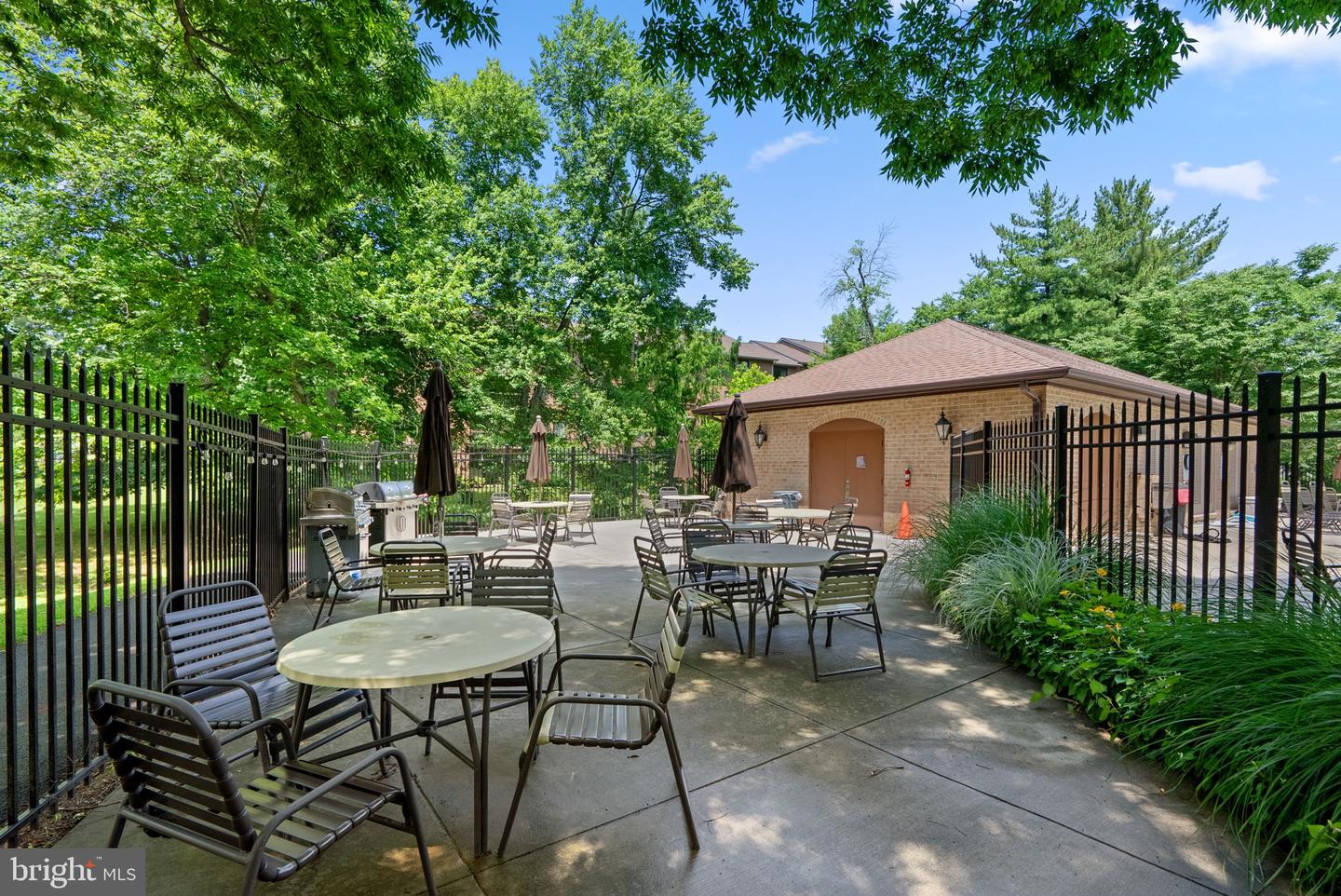 11420 Strand Dr #r-010 Property Photo 45