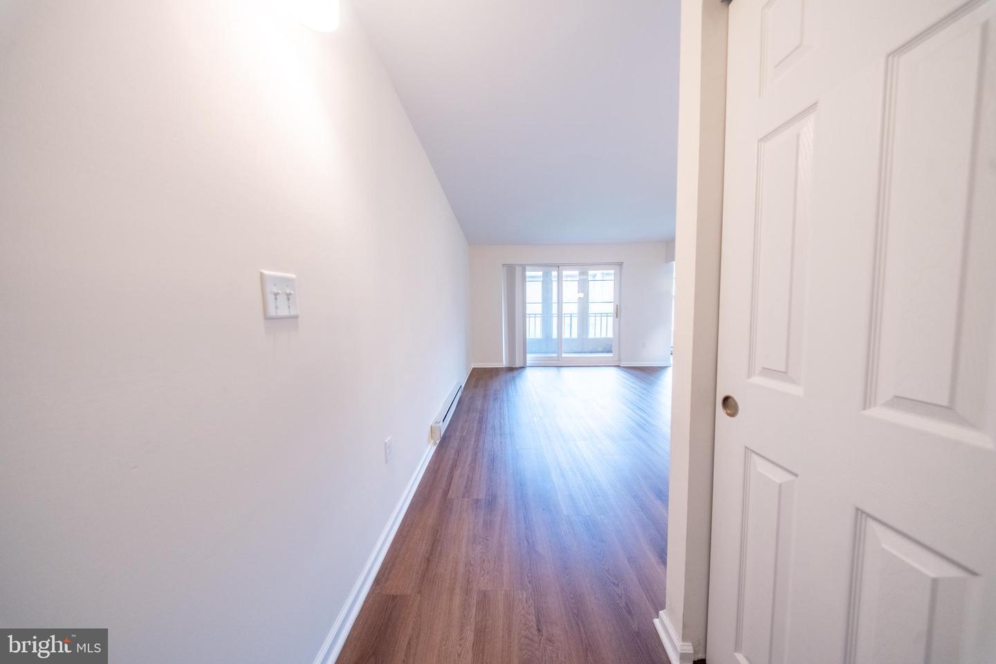 15210 Elkridge Way #91-2j Property Photo 7