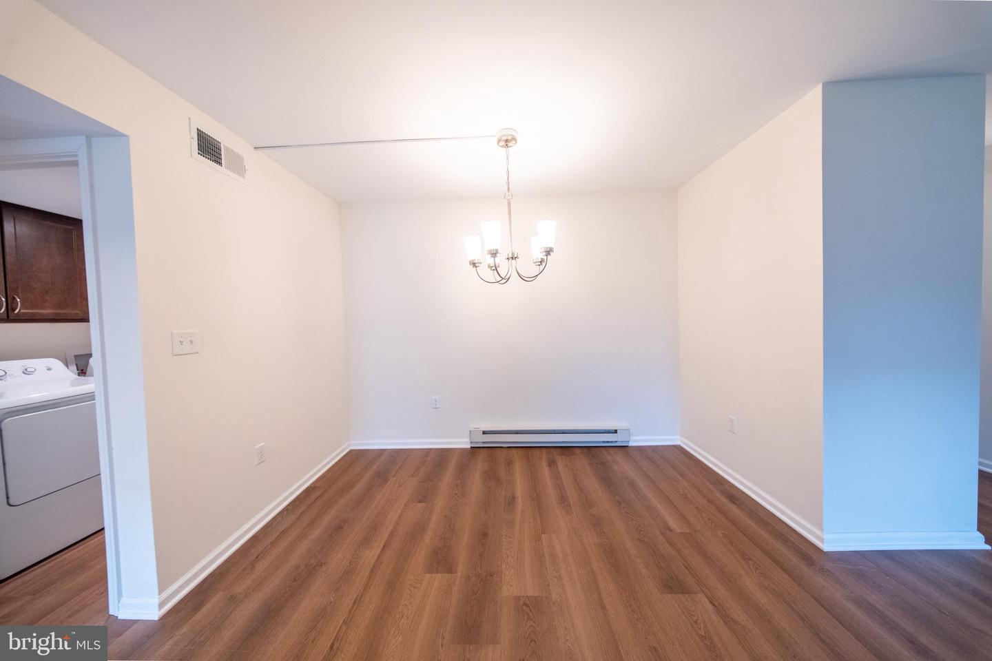 15210 Elkridge Way #91-2j Property Photo 12