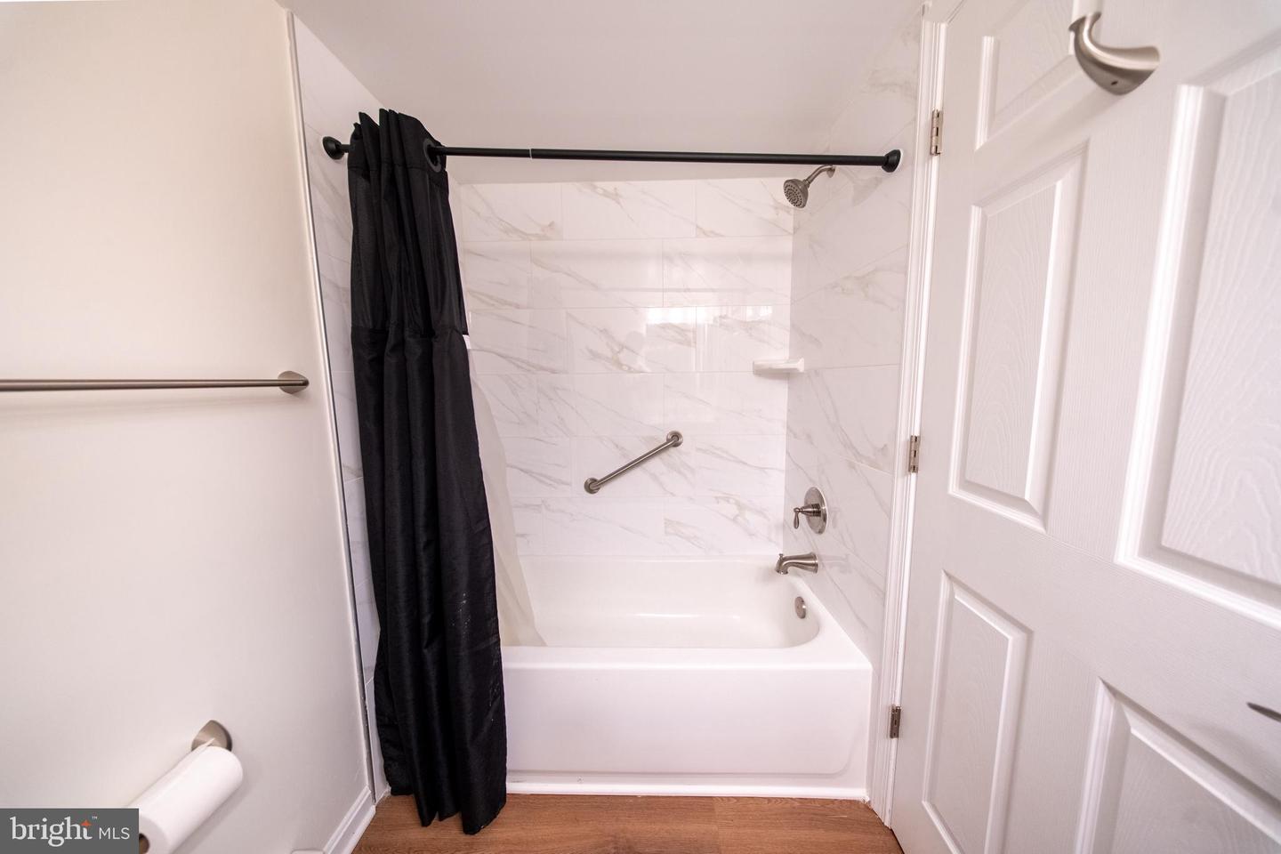 15210 Elkridge Way #91-2j Property Photo 23