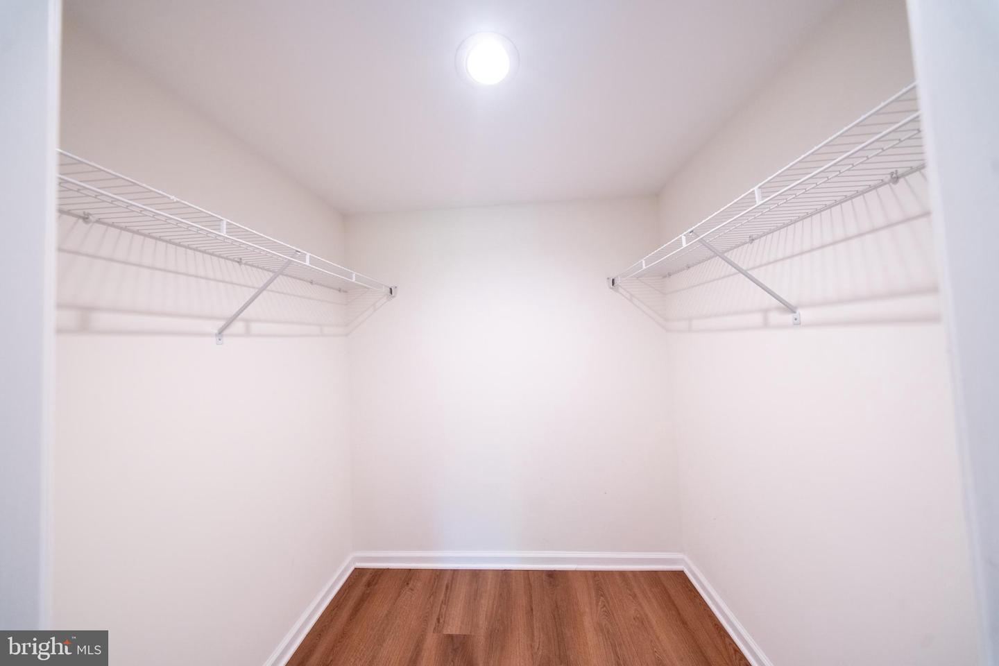15210 Elkridge Way #91-2j Property Photo 27