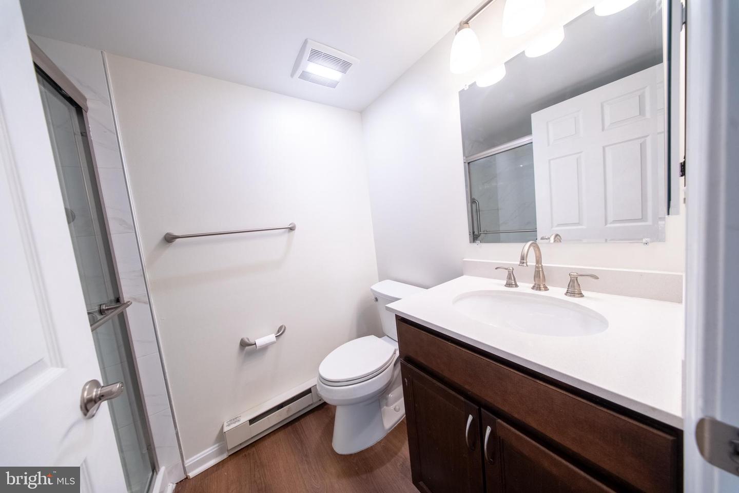 15210 Elkridge Way #91-2j Property Photo 28