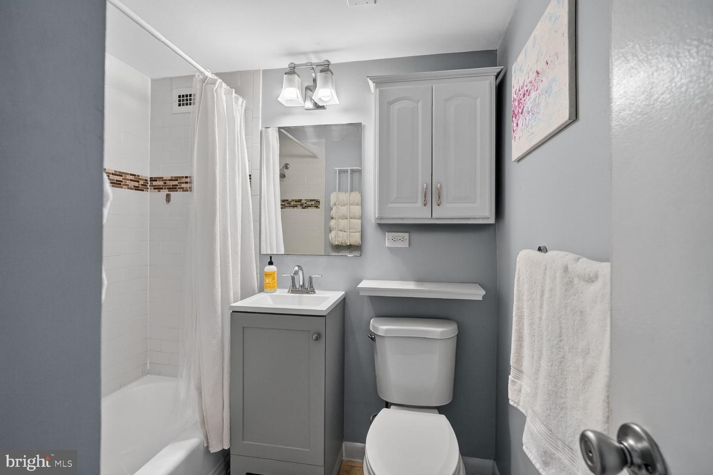 1900 Lyttonsville Rd #1217 Property Photo 8