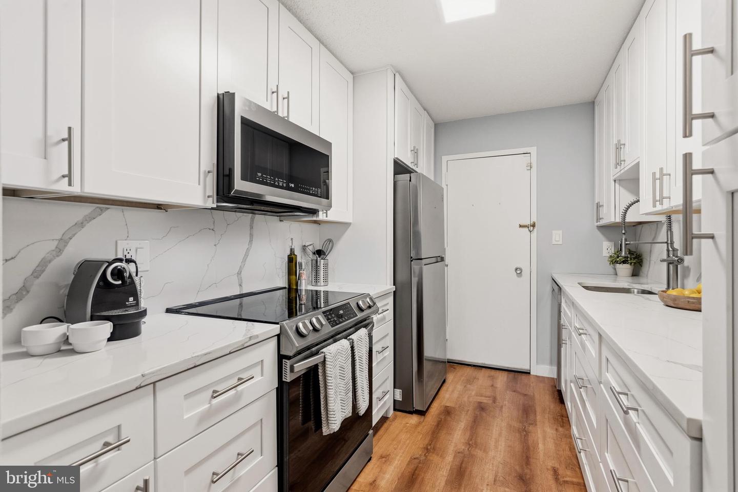 7501 Democracy Blvd #b-123 Property Photo 7