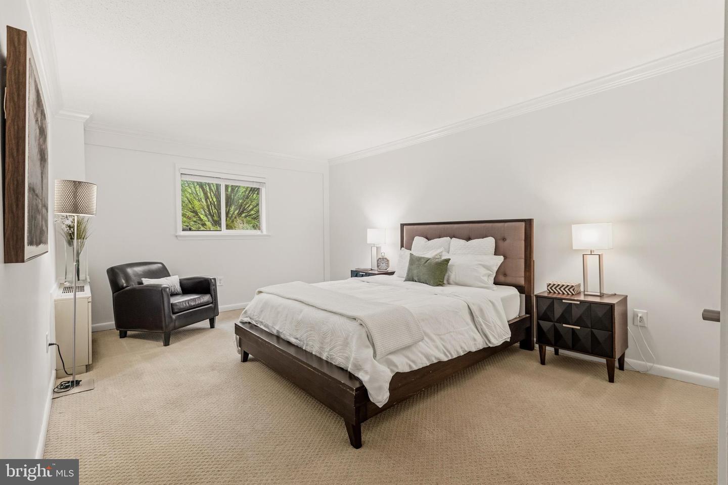 7501 Democracy Blvd #b-123 Property Photo 12