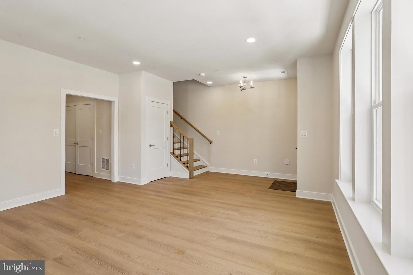 209 Allen Ln Property Photo 7