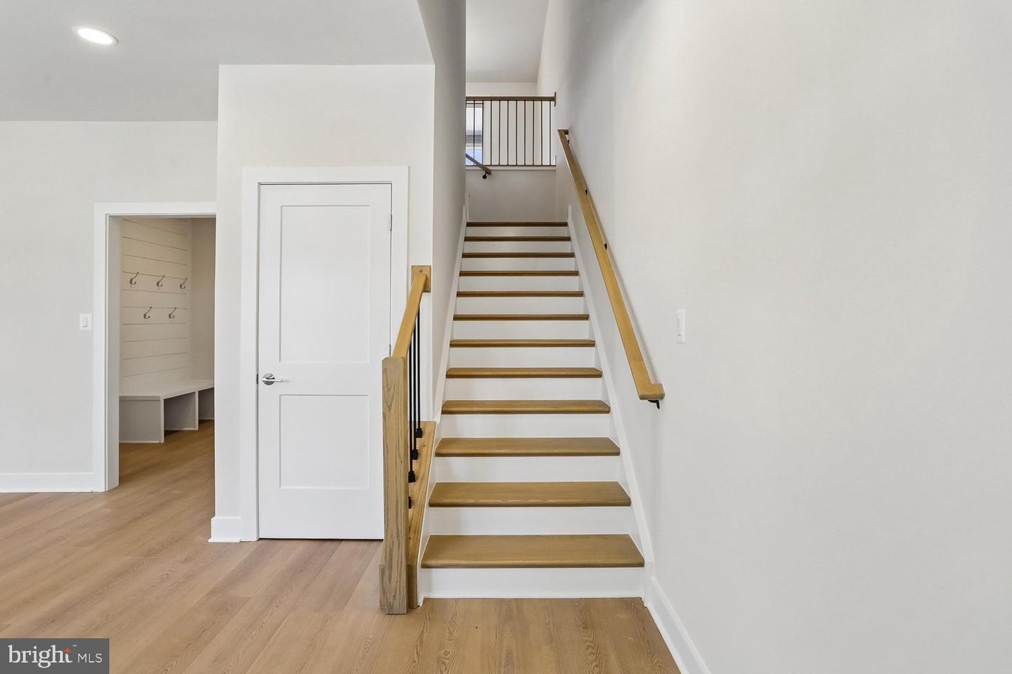 209 Allen Ln Property Photo 10