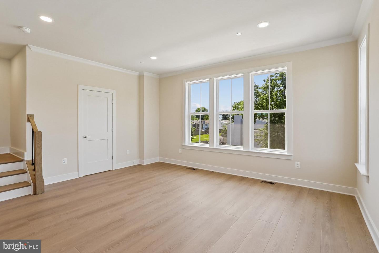 209 Allen Ln Property Photo 15