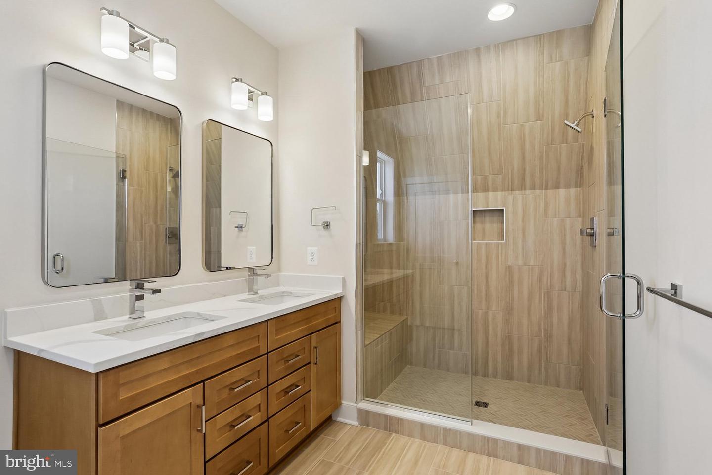 209 Allen Ln Property Photo 33
