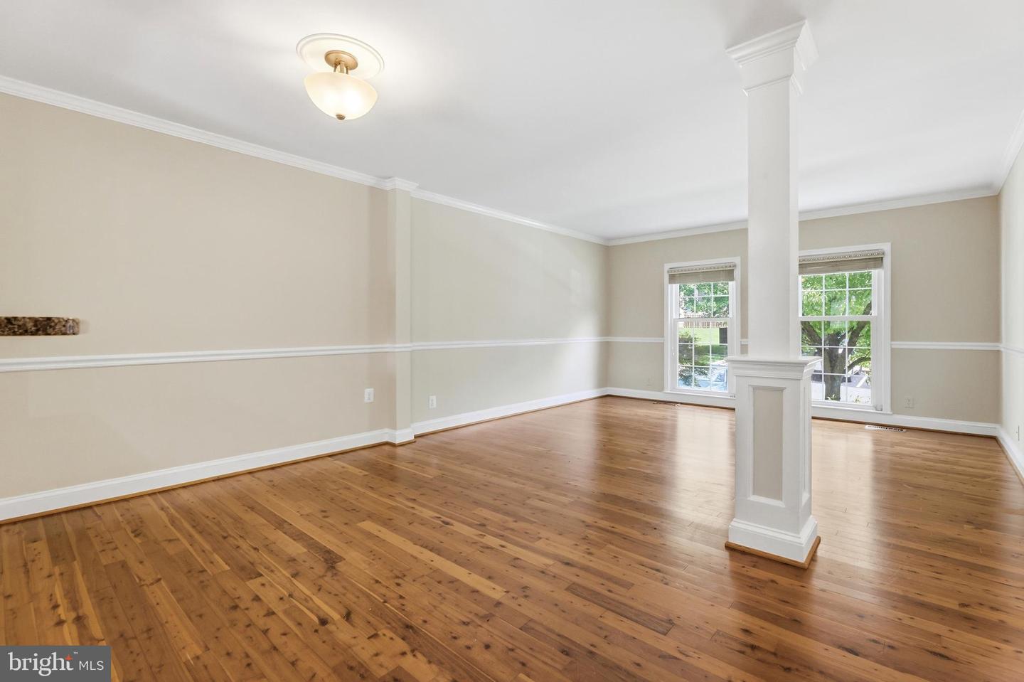9583 White Pillar Ter Property Photo 6