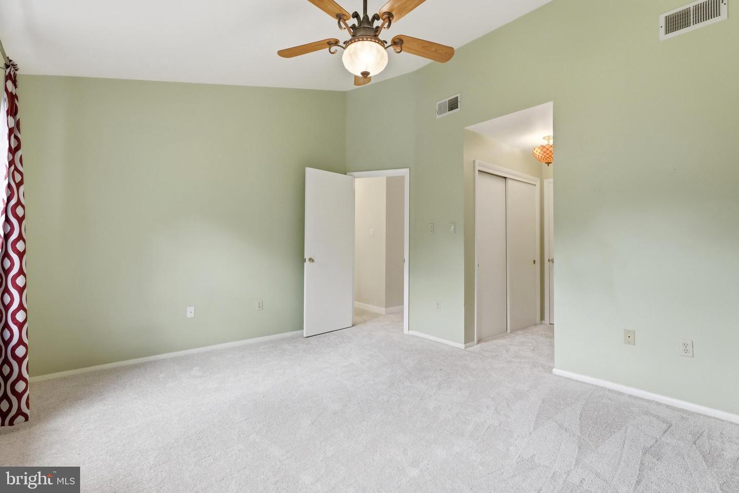 9583 White Pillar Ter Property Photo 24