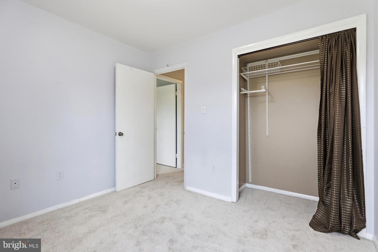 9583 White Pillar Ter Property Photo 27