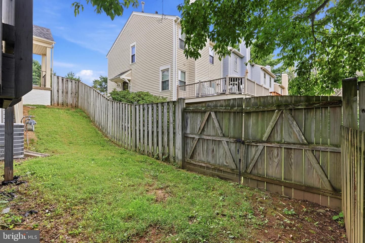 9583 White Pillar Ter Property Photo 46