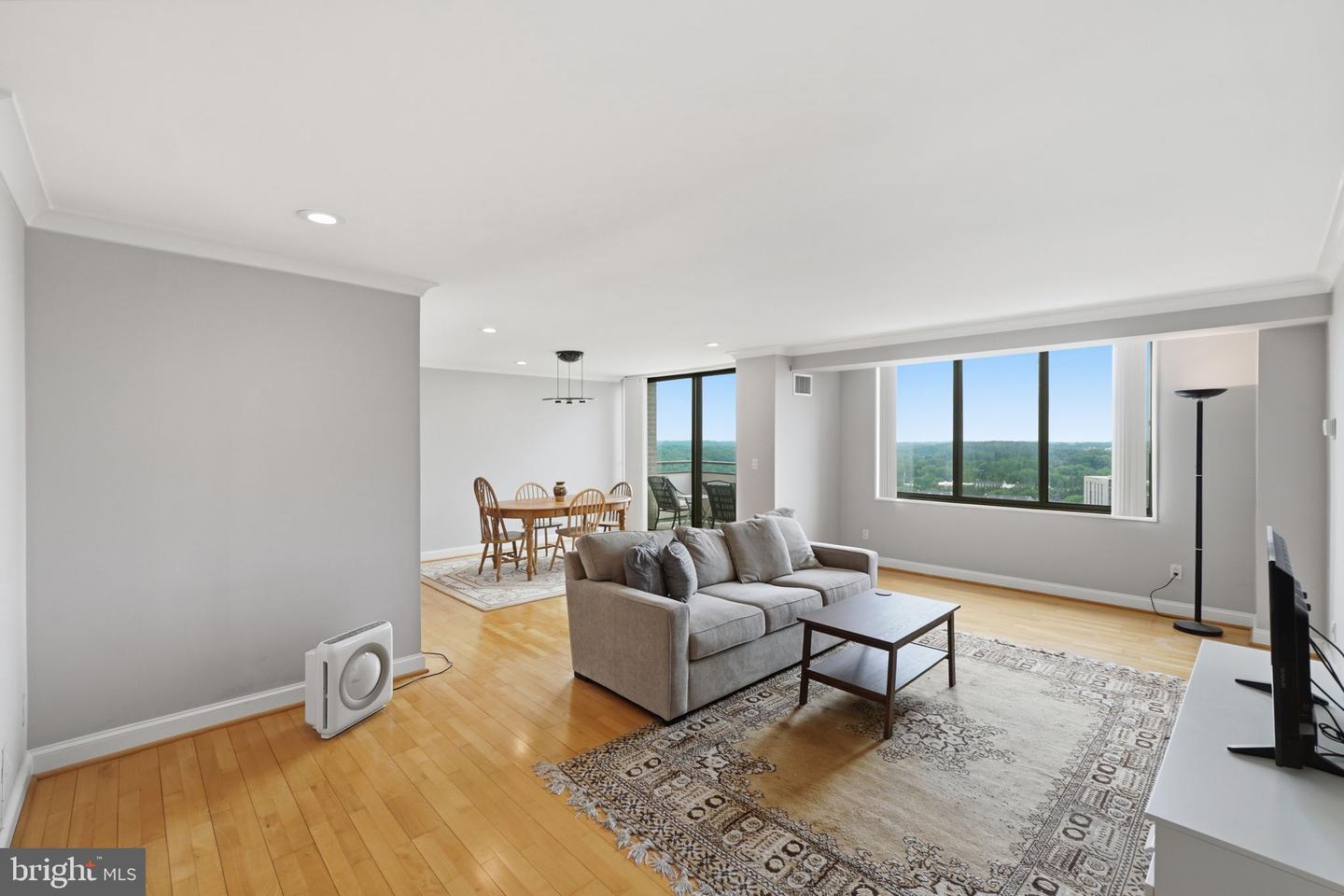 5225 Pooks Hill Rd #1819n Property Photo 1