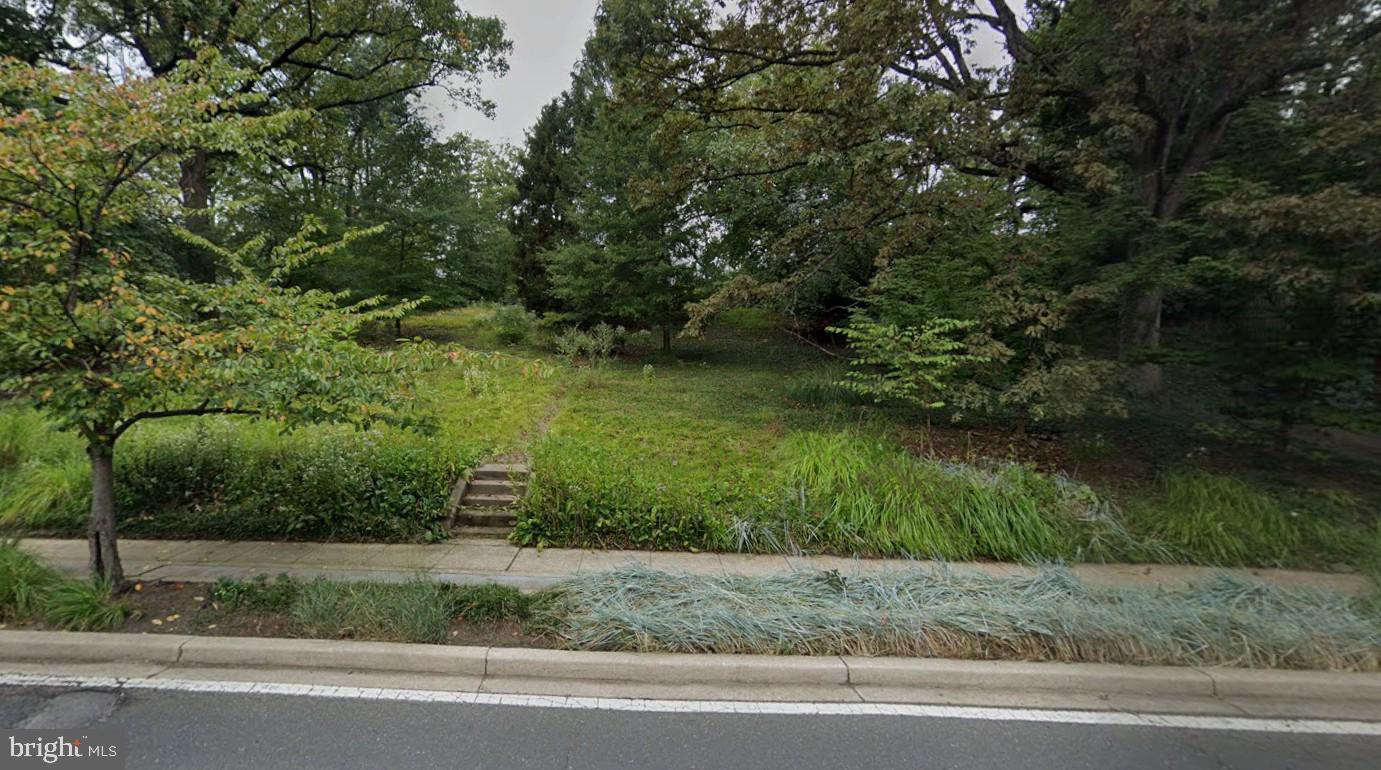 7406 Piney Branch Rd Property Photo 1