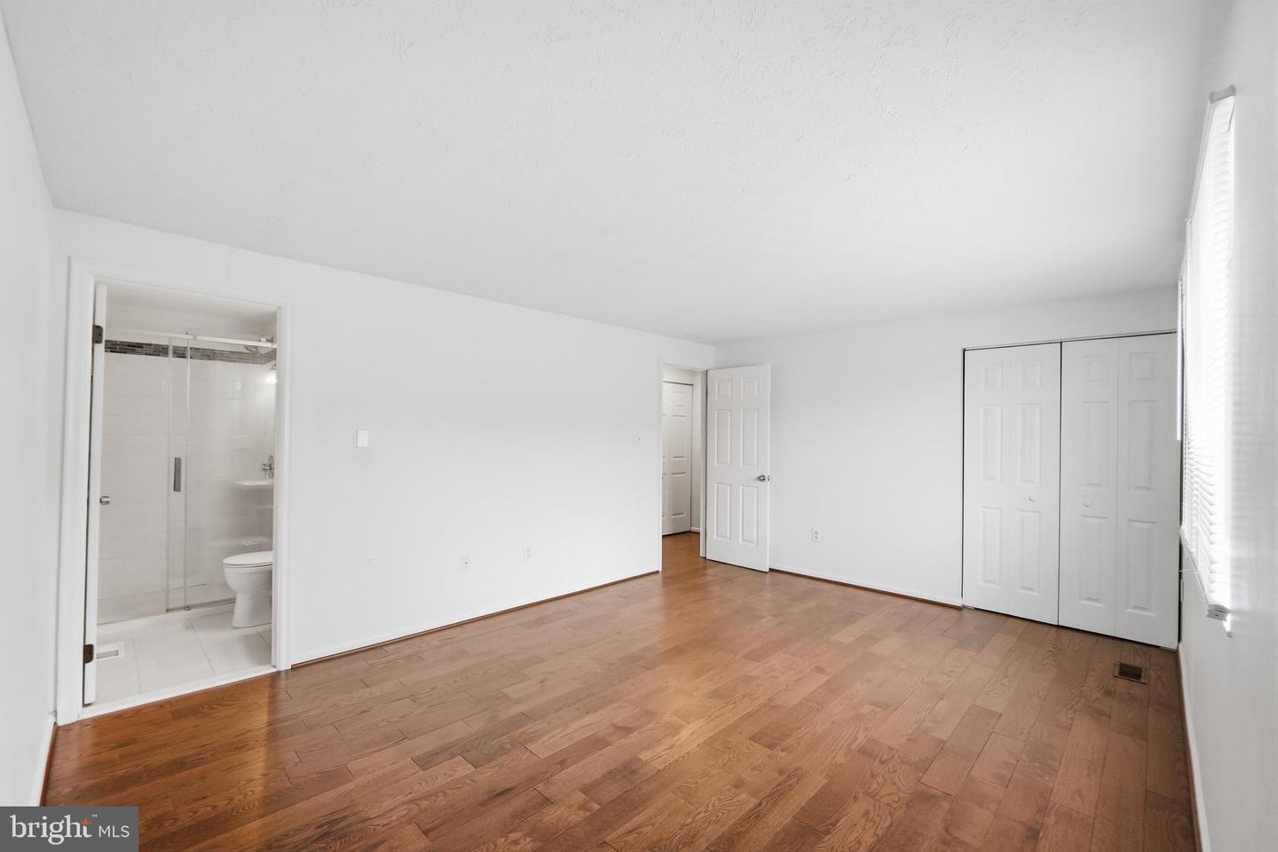 7 Leatherwood Ct Property Photo 16