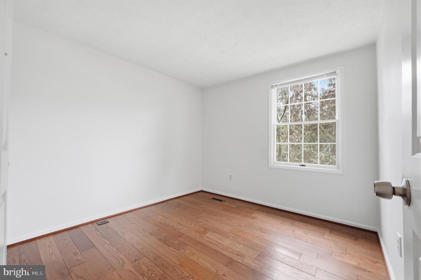7 Leatherwood Ct Property Photo 18