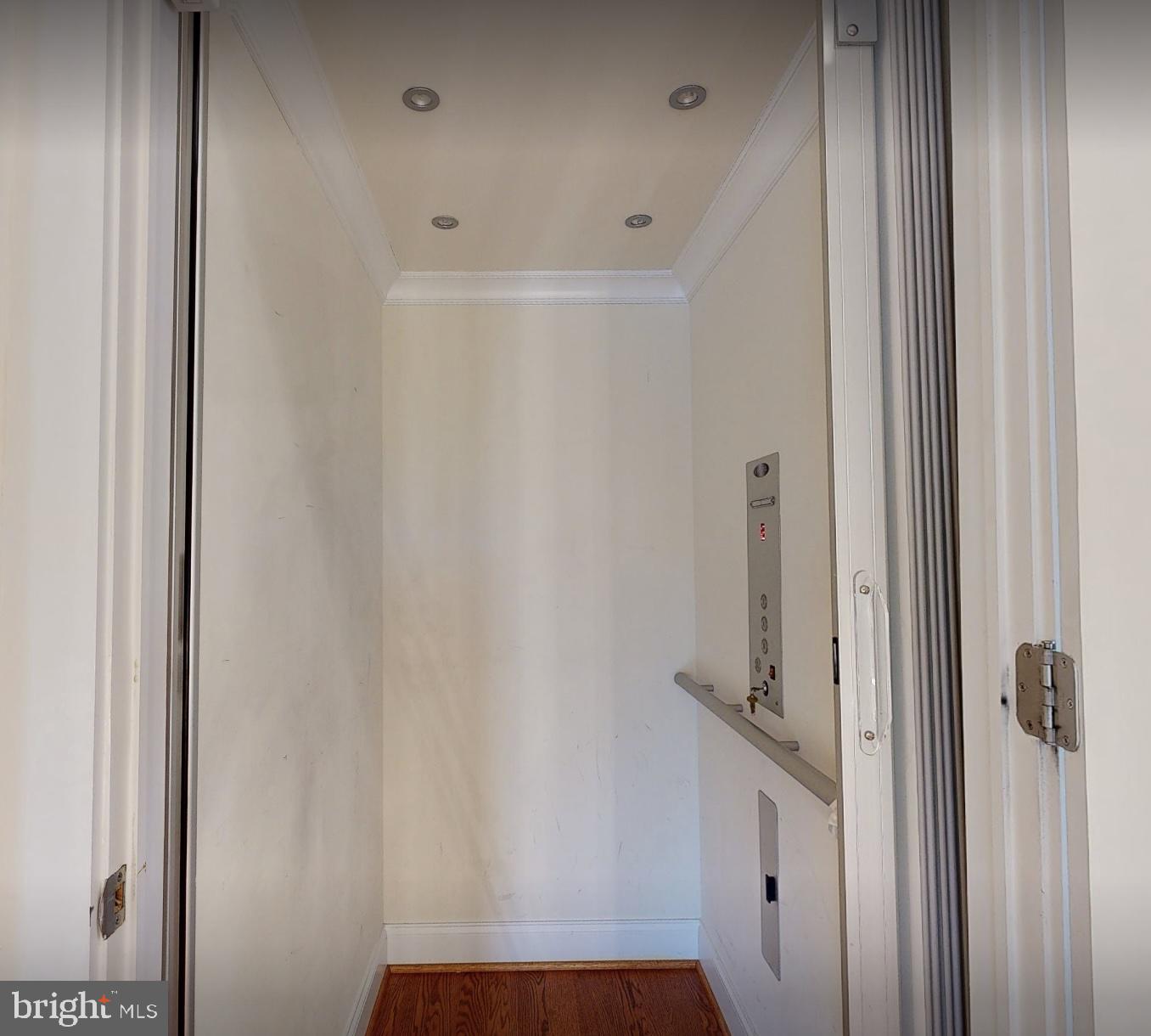 8204 River Quarry Pl Property Photo 5