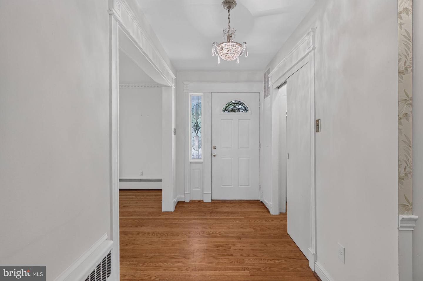 805 Orchard Way Property Photo 2