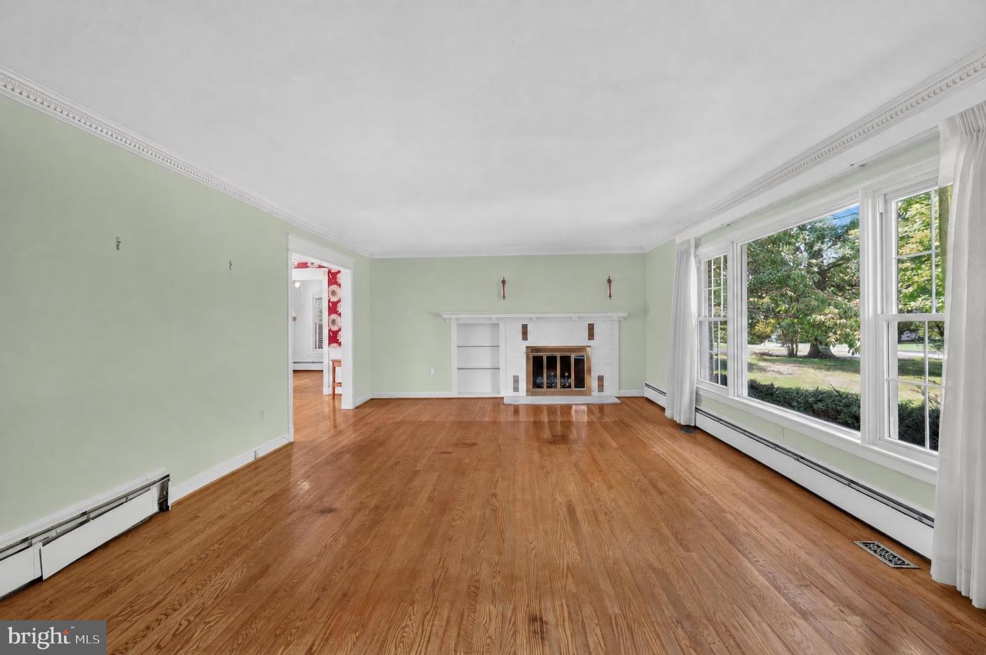 805 Orchard Way Property Photo 3