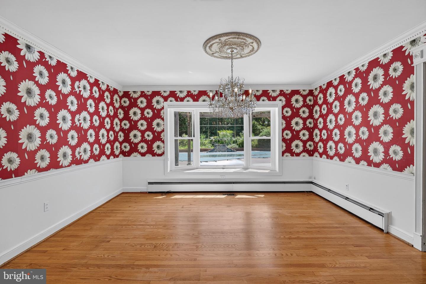 805 Orchard Way Property Photo 5