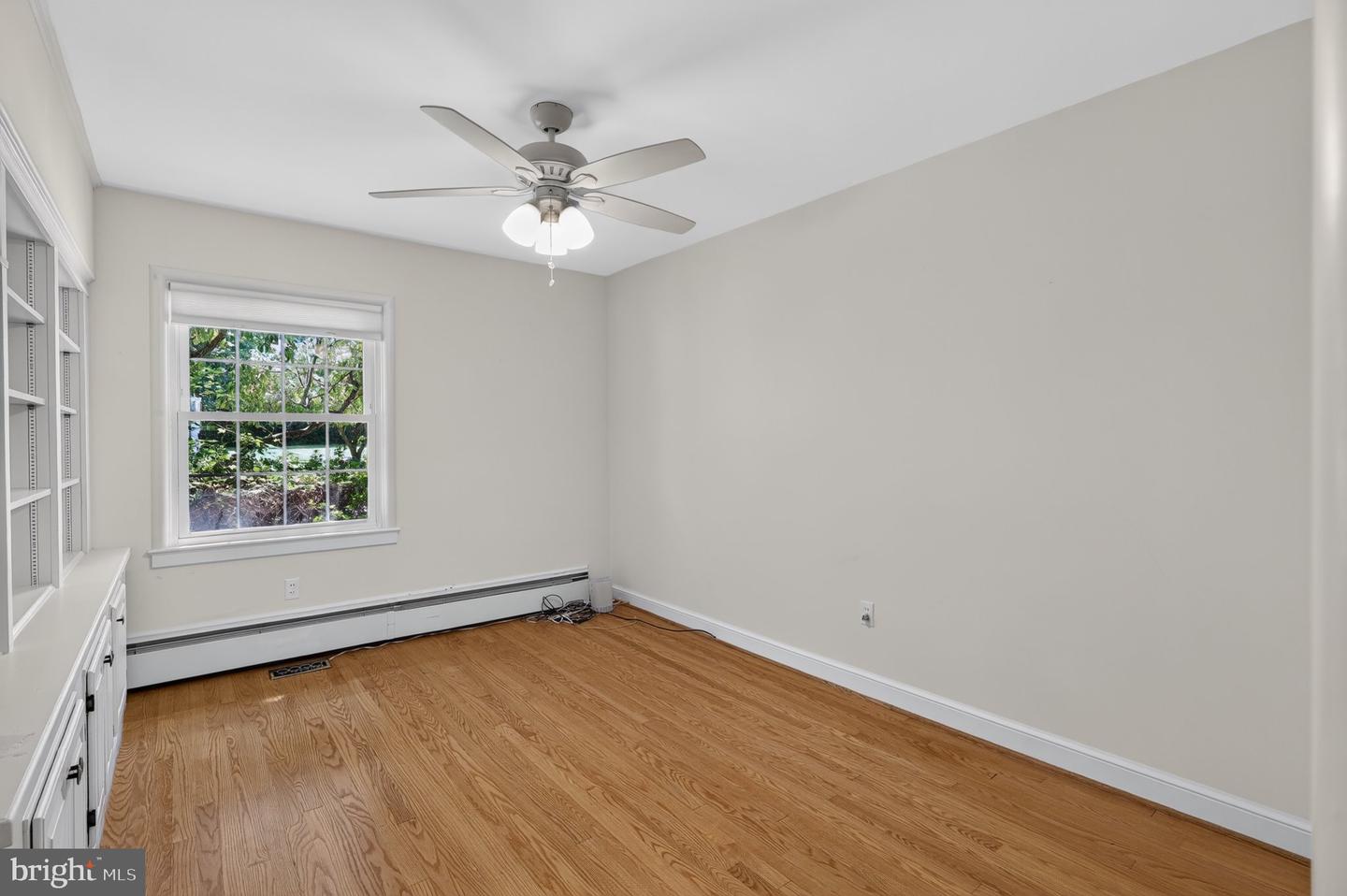 805 Orchard Way Property Photo 9