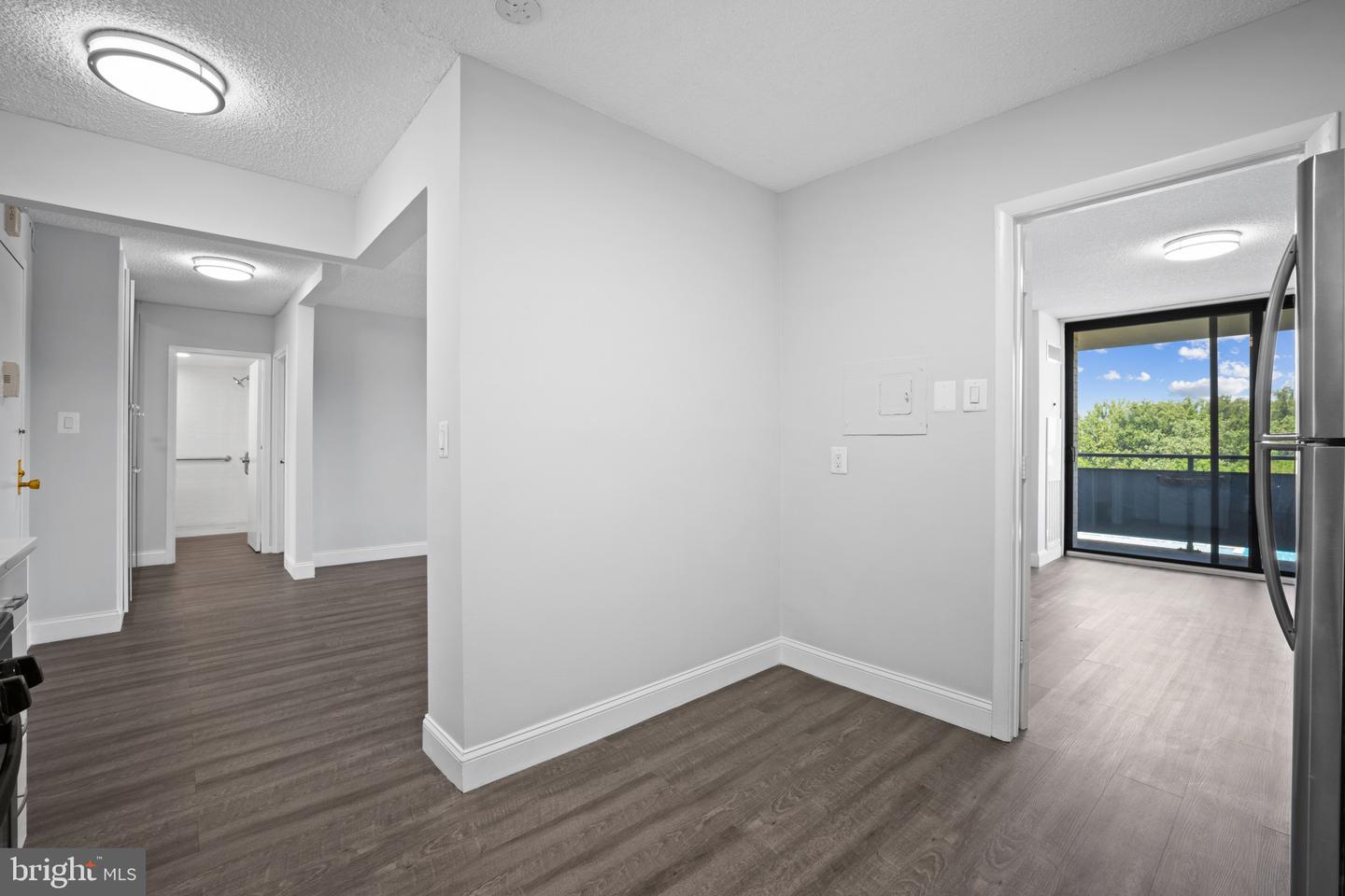 5225 Pooks Hill Rd #321s Property Photo 7