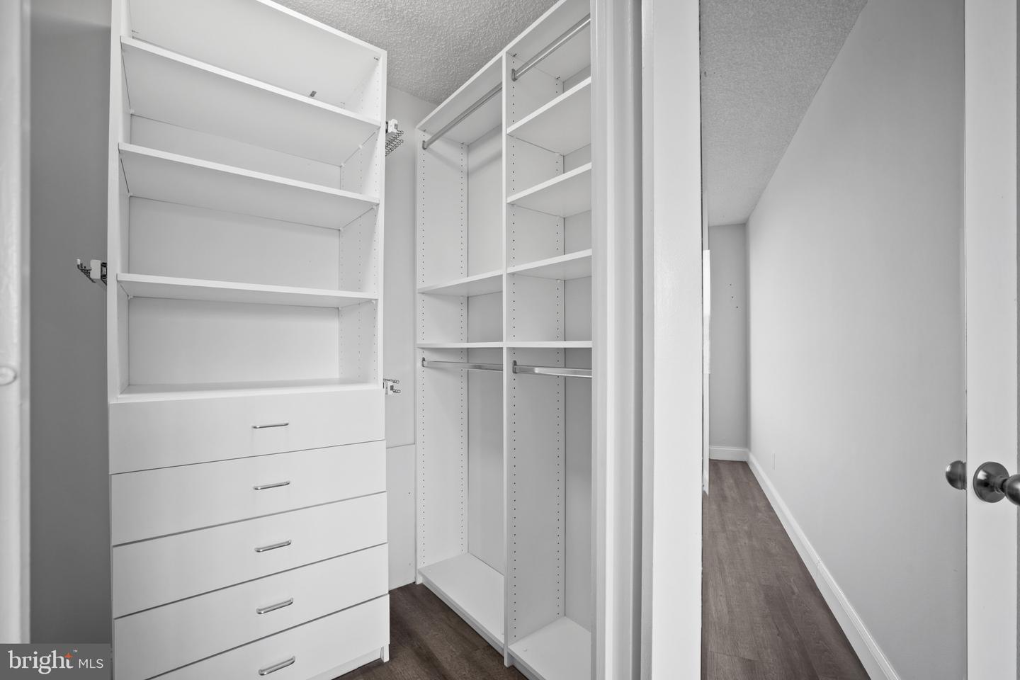 5225 Pooks Hill Rd #321s Property Photo 12